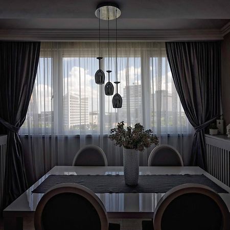 Joyful Apartment Timisoara Esterno foto